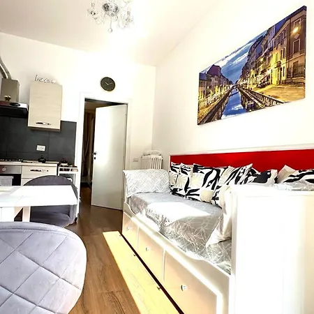 Rodica Comfort Navigli Apartman Milánó