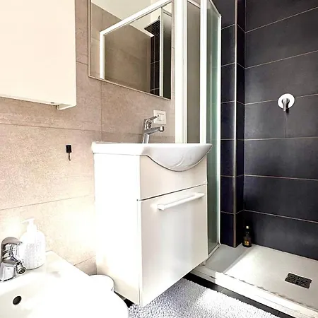 Apartman Rodica Comfort Navigli Milánó